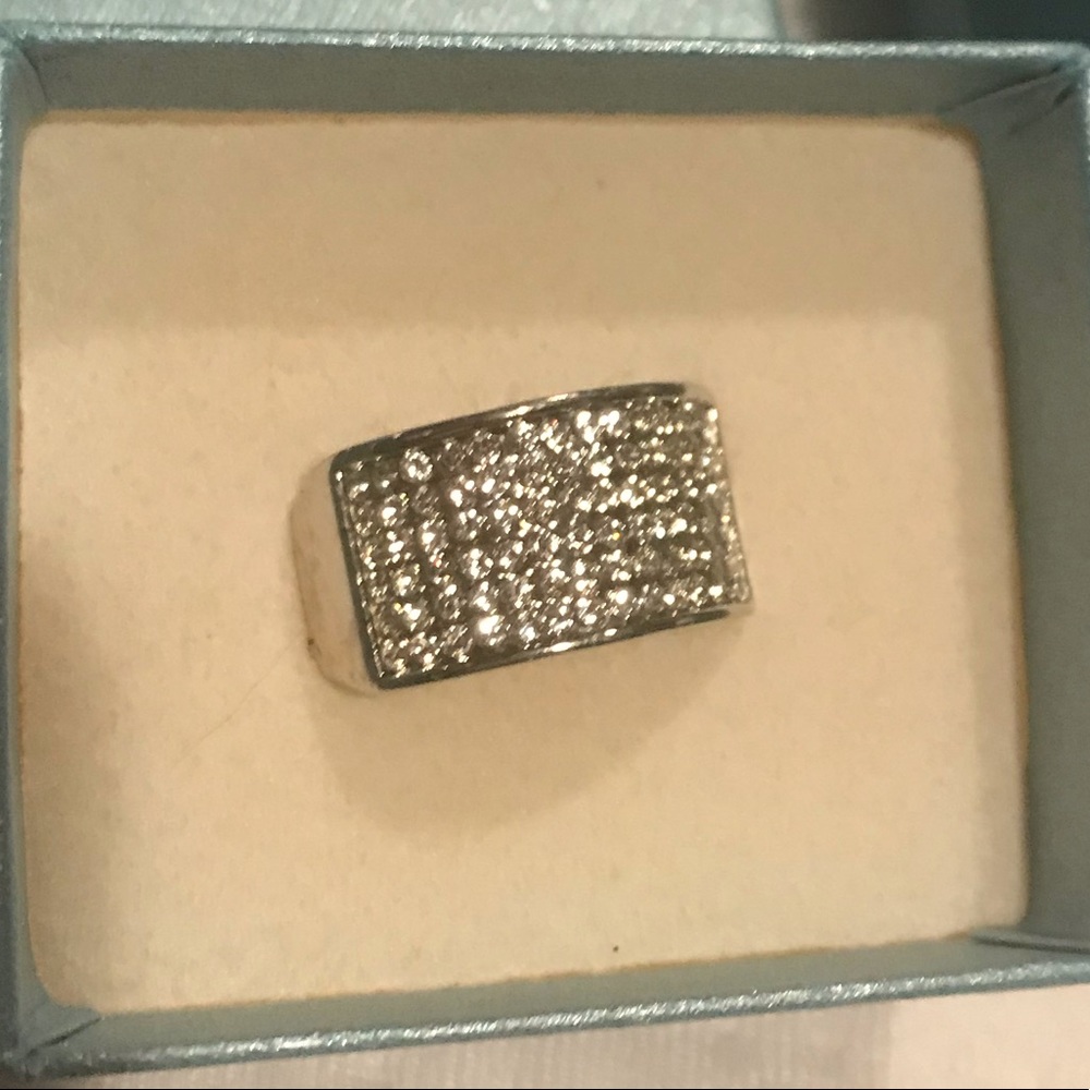 Touchstone Crystal ring